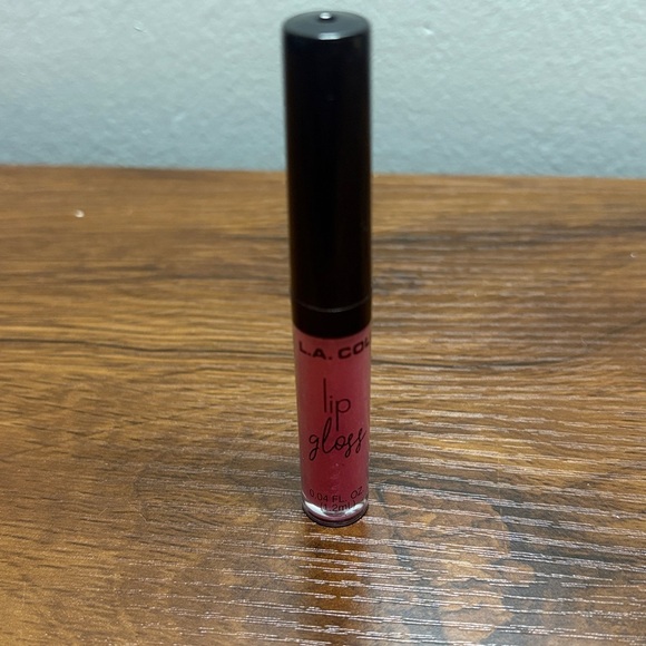 L.A. Colors Lip Gloss Collection - Pink, Red, Purple Hues 12 Pack - Picture 7 of 16